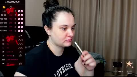 Snapshot of alanabrox chatting on 10, 10, 2025 Julia online show from 10, 10, 2025