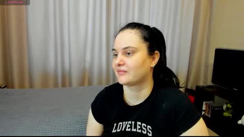 Snapshot of alanabrox chatting on 8, 3, 2026 Julia online show from 8, 3, 2026