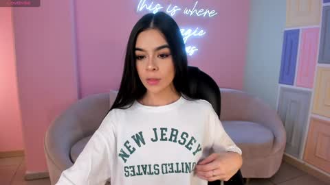 Alana online show from 9, 2, 2025