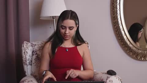 Snapshot of alanamilani chatting on 15, 2, 2025 AlanaMilani online show from 15, 2, 2025