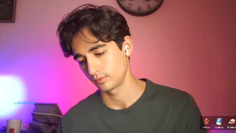 idenavarre online show from 3, 12, 2024