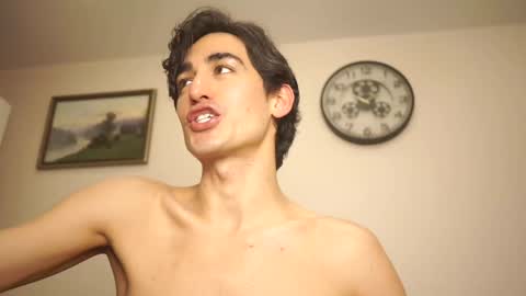 idenavarre online show from 4, 2, 2025