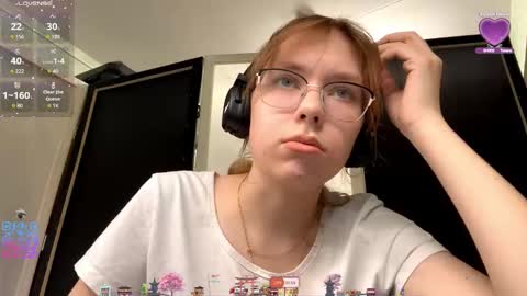 Snapshot of alanehadaller chatting on 10, 10, 2025 Stella online show from 10, 10, 2025