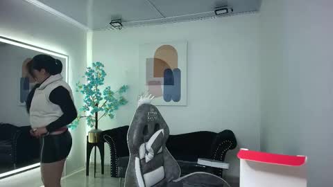 Alanna  online show from 8, 2, 2026