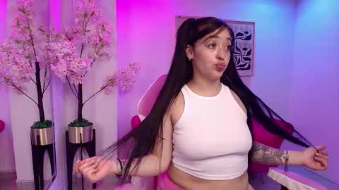 Snapshot of alanna__scott chatting on 11, 3, 2026 Alanna online show from 11, 3, 2026