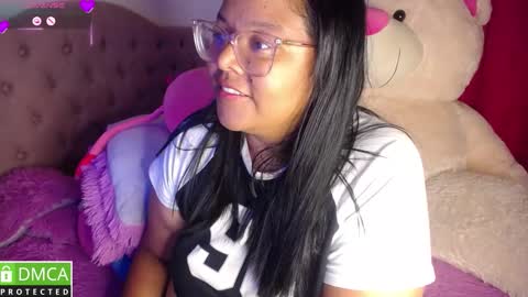 Snapshot of alanna_brunette chatting on 14, 11, 2025 lanna online show from 14, 11, 2025