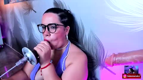 Snapshot of alanna_sloppy chatting on 15, 9, 2025 alana silver online show from 15, 9, 2025