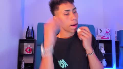 alannaughty_ online show from 19, 12, 2024