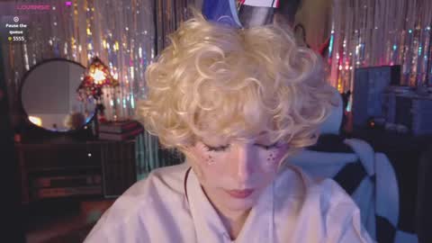 Snapshot of alaskagrace chatting on 8, 4, 2026 Alaska Grace online show from 8, 4, 2026