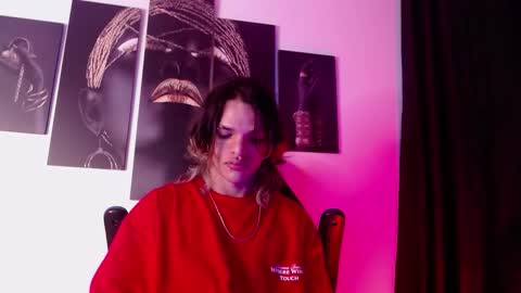 Snapshot of albertbernal69 chatting on 9, 11, 2025 Albert online show from 9, 11, 2025