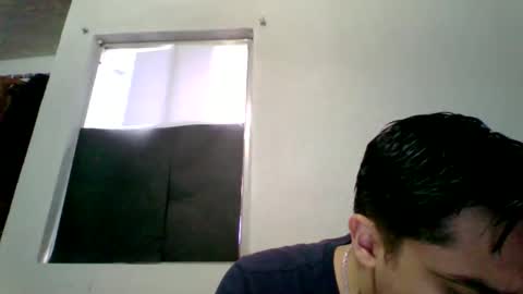 albertoarenas16 online show from 10, 5, 2026