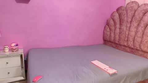 aldana_stone online show from 17, 12, 2025