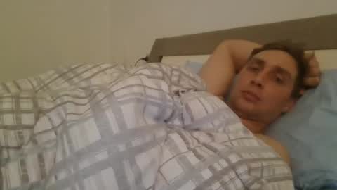 Snapshot of aledewalt chatting on 31, 1, 2025 call me on skp alexdewalt online show from 31, 1, 2025