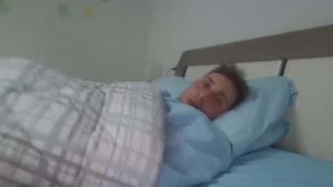 Snapshot of aledewalt chatting on 23, 2, 2025 call me on skp alexdewalt online show from 23, 2, 2025