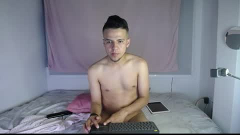 Snapshot of alee_moon chatting on 3, 5, 2026 Ale online show from 3, 5, 2026