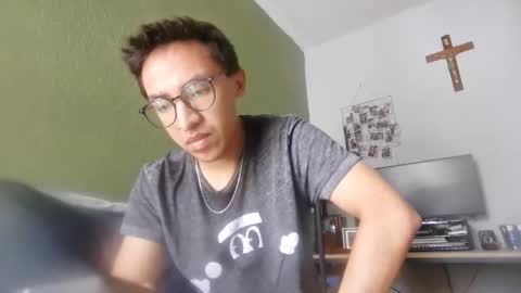 aleexrune online show from 12, 5, 2026
