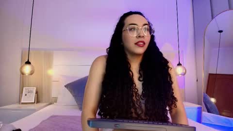 Alehia Cute online show from 23, 10, 2025