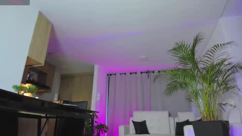 A L E J A N D R A online show from 4, 10, 2025