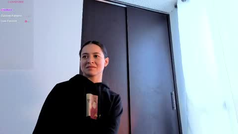 Snapshot of alejandra8__ chatting on 7, 4, 2026 I will not be online from December 7th to December 18th Last vacation trip online show from 7, 4, 2026