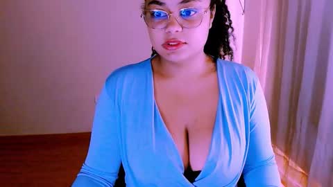 Alejandra  online show from 6, 11, 2025
