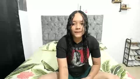 alejandra_evanss online show from 17, 12, 2025