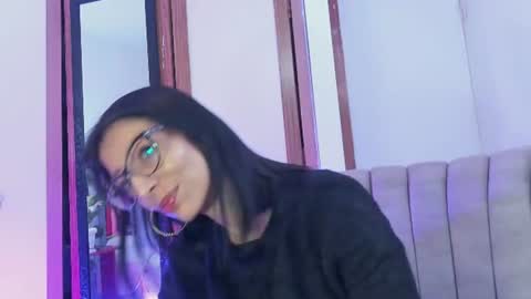 Snapshot of alejandracherry_ chatting on 28, 7, 2026 Alejandra online show from 28, 7, 2026