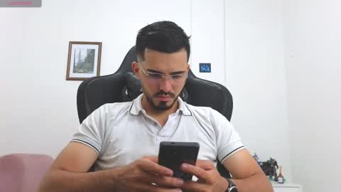 Snapshot of alejandroo_7 chatting on 6, 11, 2025 alejandroo_7 online show from 6, 11, 2025