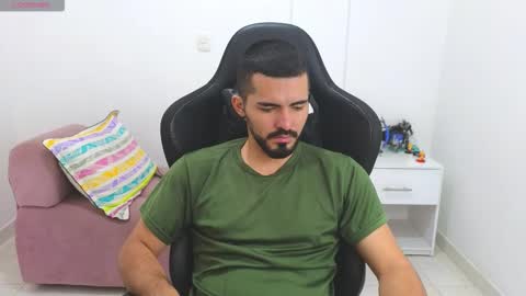 Snapshot of alejandroo_7 chatting on 4, 2, 2026 alejandroo_7 online show from 4, 2, 2026