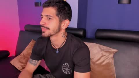 Alejo  online show from 1, 2, 2026