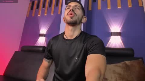 Alejo  online show from 23, 2, 2026