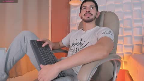 Snapshot of alejandrostorm chatting on 4, 3, 2026 Alejo online show from 4, 3, 2026