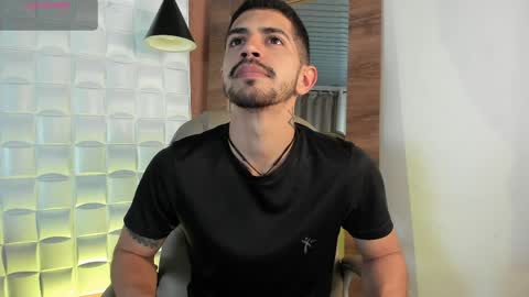 Snapshot of alejandrostorm chatting on 7, 4, 2026 Alejo online show from 7, 4, 2026