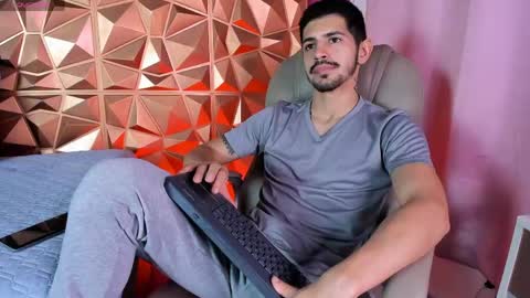 Snapshot of alejandrostorm chatting on 22, 4, 2026 Alejo online show from 22, 4, 2026