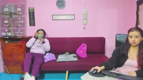 Snapshot of alejita_smithh chatting on 16, 10, 2025 zoe and Kataleya online show from 16, 10, 2025