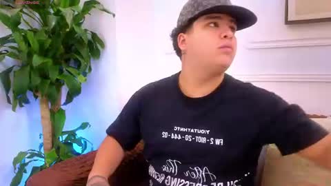 Alejo online show from 4, 8, 2026