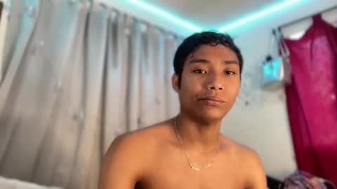 alejo_cute online show from 24, 5, 2026