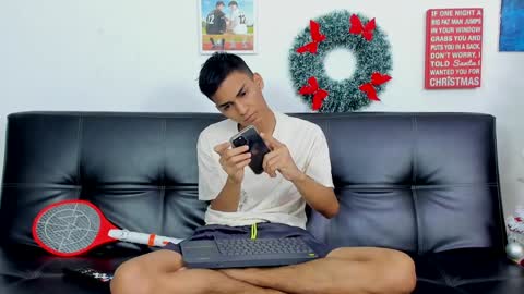 Snapshot of alejo_peverell chatting on 14, 12, 2024 alejo peverell online show from 14, 12, 2024