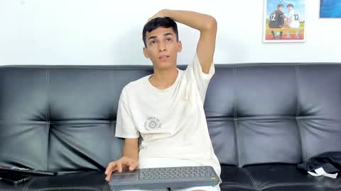 Snapshot of alejo_peverell chatting on 16, 1, 2025 alejo peverell online show from 16, 1, 2025
