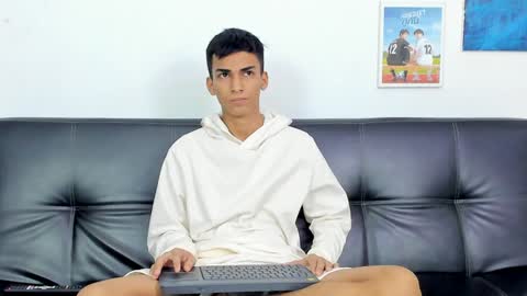 Snapshot of alejo_peverell chatting on 21, 1, 2025 alejo peverell online show from 21, 1, 2025