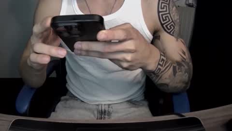 Snapshot of alejoduarte16 chatting on 8, 2, 2026 alejoduarte16 online show from 8, 2, 2026