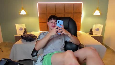 ALejoo Saenz online show from 16, 12, 2025