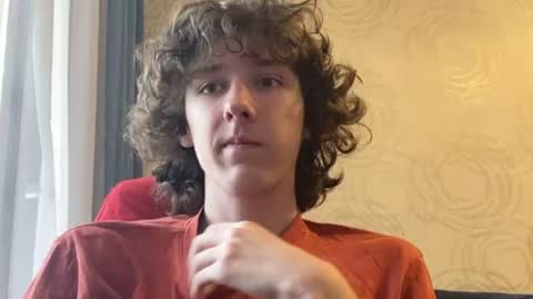 Snapshot of alek_trika chatting on 27, 7, 2026 Alek online show from 27, 7, 2026
