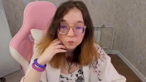 Snapshot of aleks_caste chatting on 19, 3, 2026 Aleks online show from 19, 3, 2026