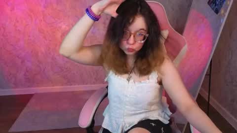 Snapshot of aleks_caste chatting on 26, 3, 2026 Aleks online show from 26, 3, 2026