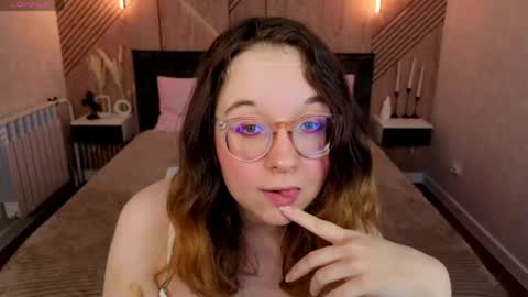 Snapshot of aleks_caste chatting on 20, 4, 2026 Aleks online show from 20, 4, 2026