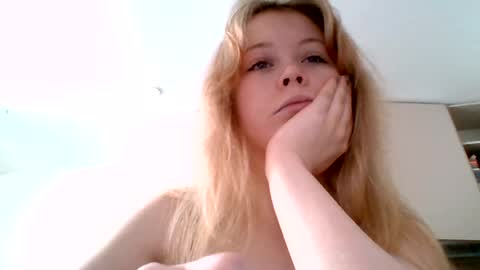 Snapshot of aleksa_angel chatting on 14, 6, 2026 aleksa angel online show from 14, 6, 2026