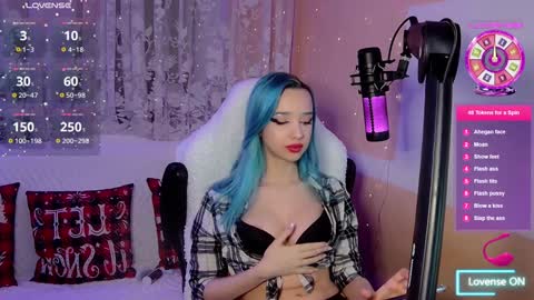 Snapshot of aleksahunt chatting on 3, 1, 2025 Aleksa Hunt online show from 3, 1, 2025