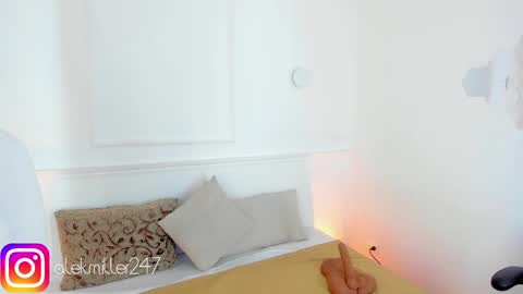 Snapshot of aleksandra_miller chatting on 8, 3, 2025 Aleksandra online show from 8, 3, 2025