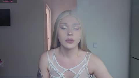 Snapshot of alena_dubai chatting on 18, 3, 2026 ALENA INDEPENDENT MODEL online show from 18, 3, 2026