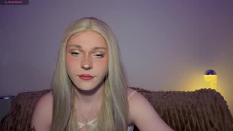 Snapshot of alena_dubai chatting on 28, 3, 2026 ALENA INDEPENDENT MODEL online show from 28, 3, 2026